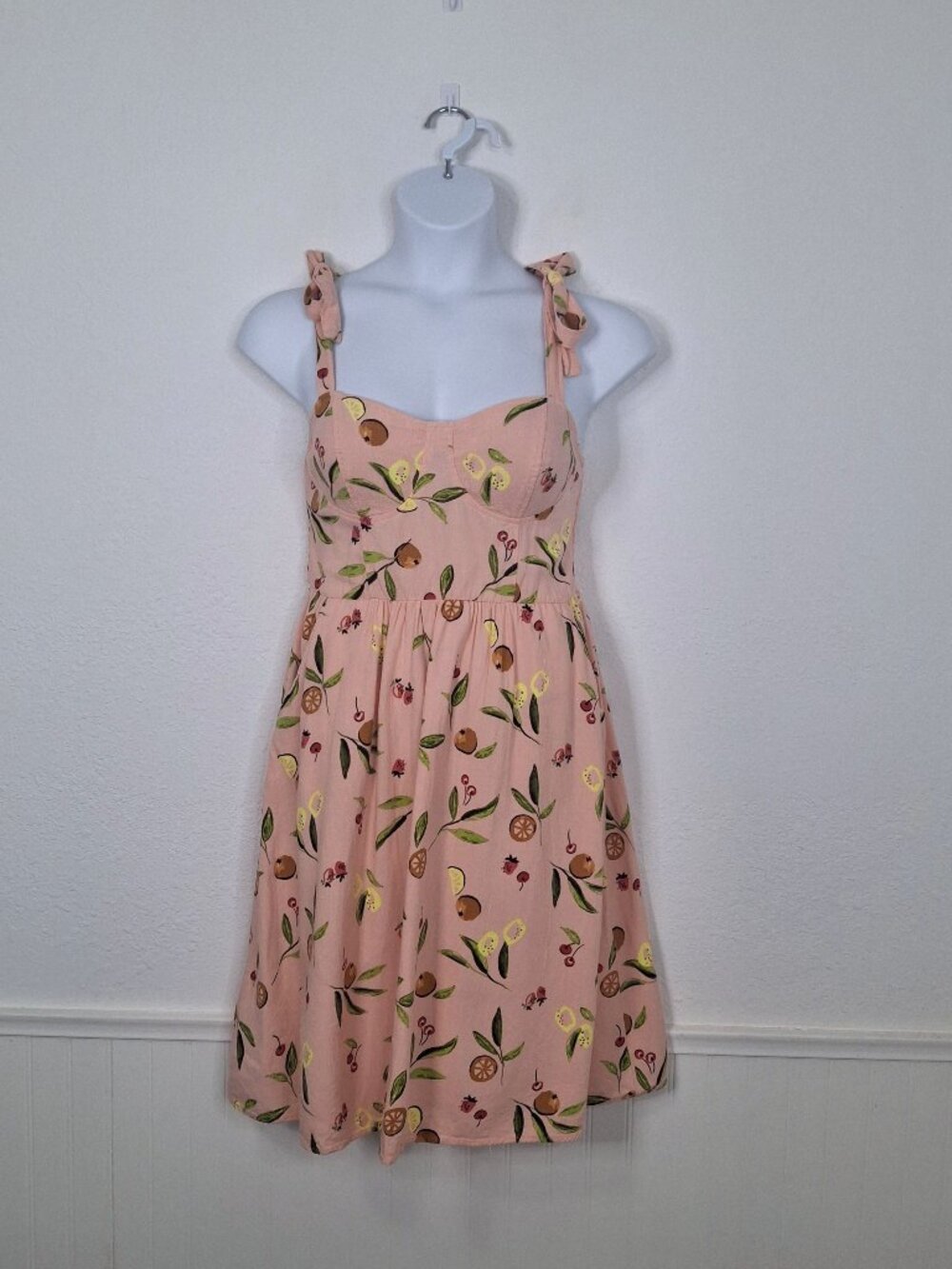 LC Lauren Conrad Linen Blend Dress Sz L Fruit Print Pockets Cottagecore Coquette